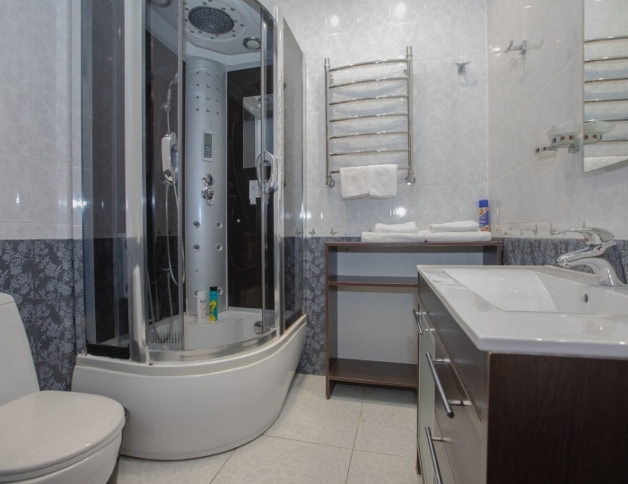 1 категория 2-местный 1-комнатный улучшенный номер  с балконом - Санаторий «Вилла Арнест» Кисловодск